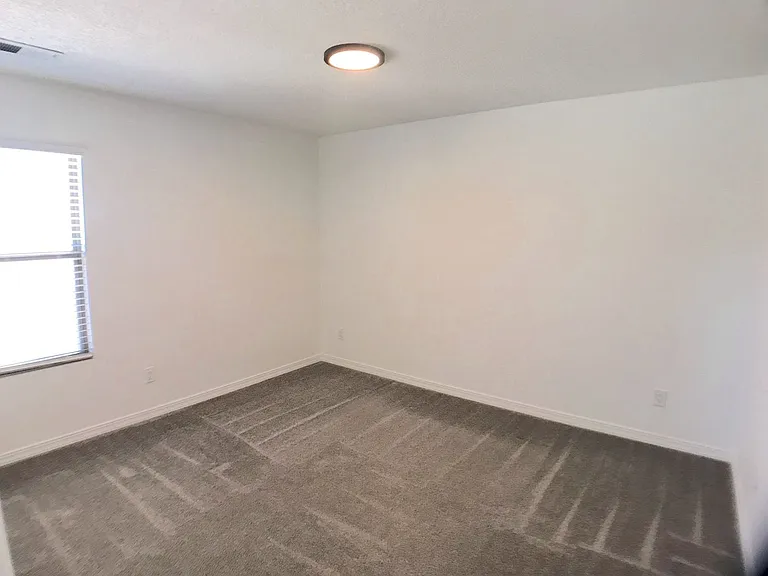 313 Wyatt Ave SW — Photo 19