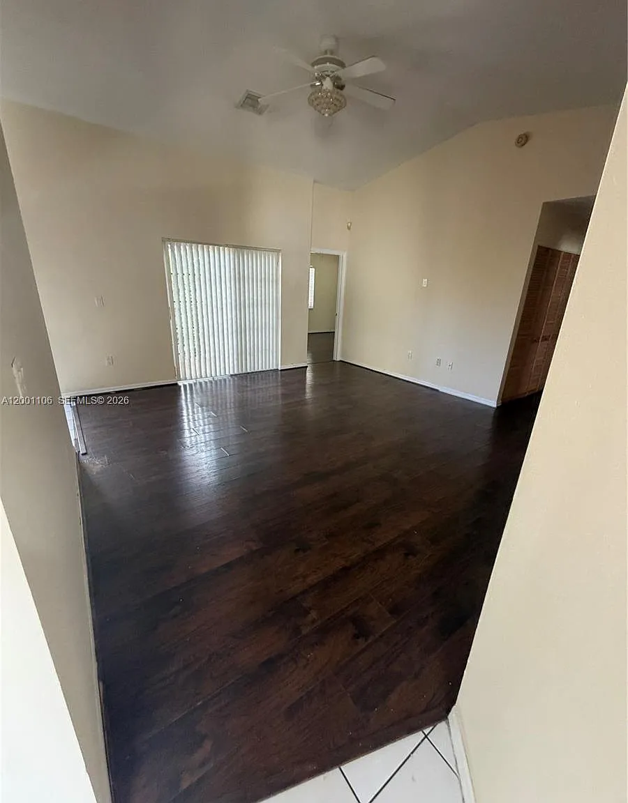 Sierra Ridge Condo C — Photo 3