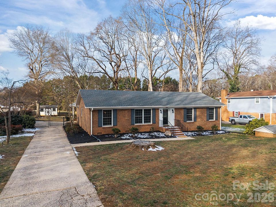 2431 Fox Hollow Rd, Mint Hill, NC 28227 | Zillow