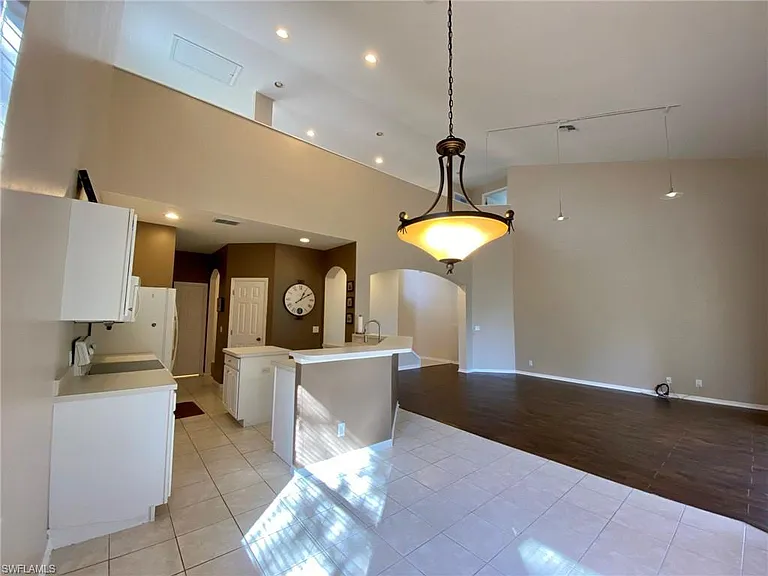 74 Burnt Pine Dr — Photo 6