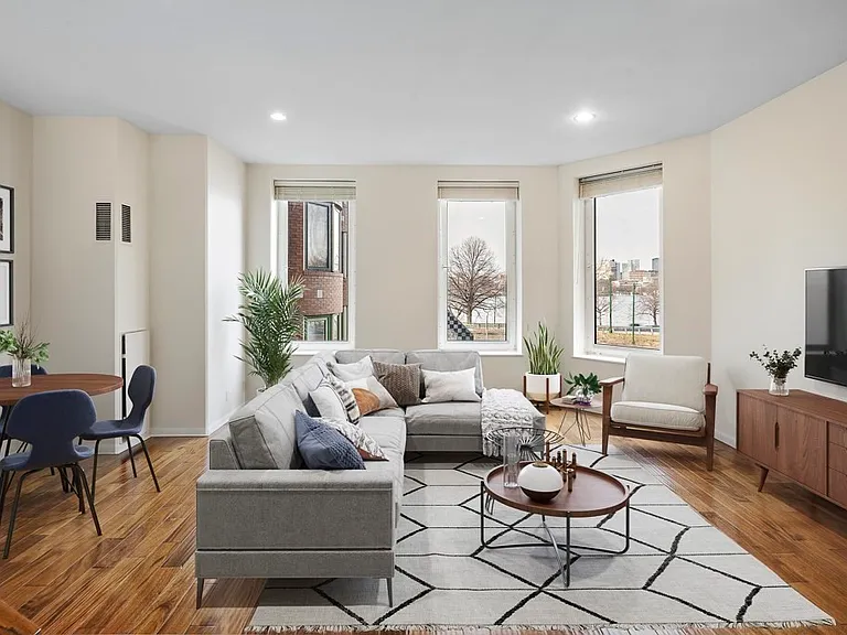492 Beacon St #32 — Photo 3