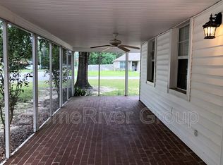 369 Washington Ave, Valparaiso, FL 32580