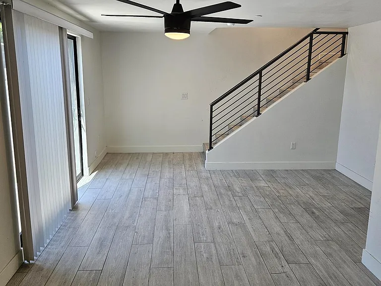 259 S Roosevelt St — Photo 38