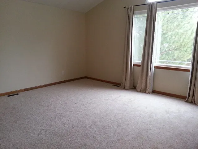 2025 Bramblwood Ln — Photo 11