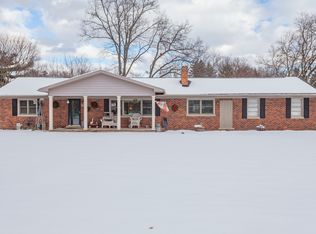 5621 Orion Rd, Rochester, MI 48306