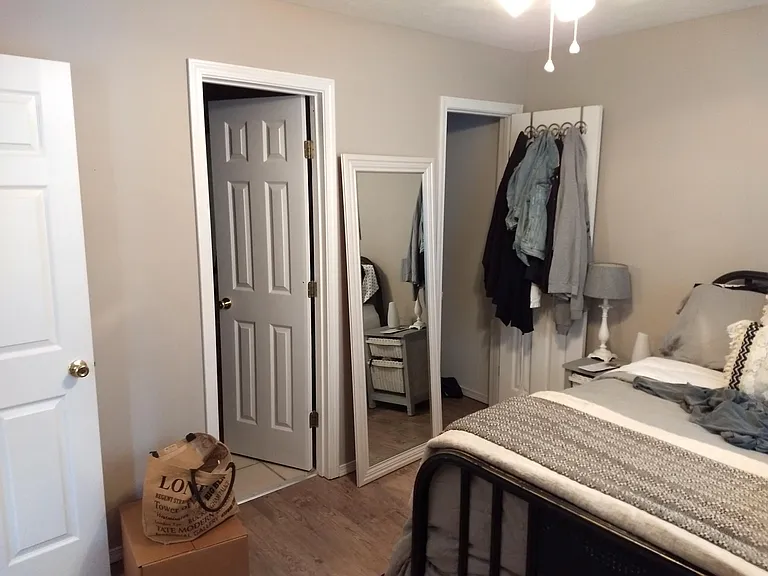 1316 Virginia Ave — Photo 4