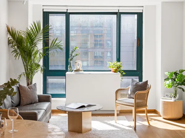 1 Irving Place image 5 of 24