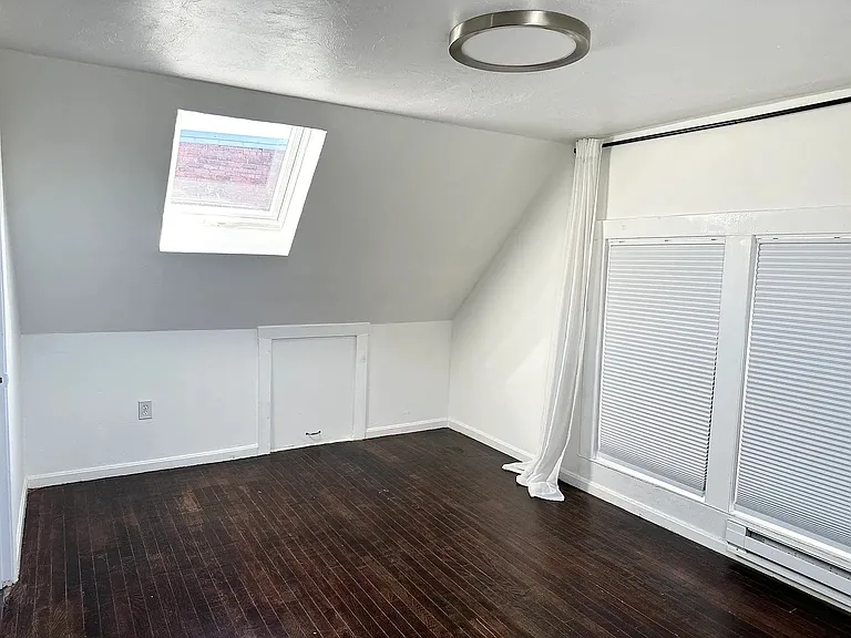 14 Victory Rd #2 — Photo 17