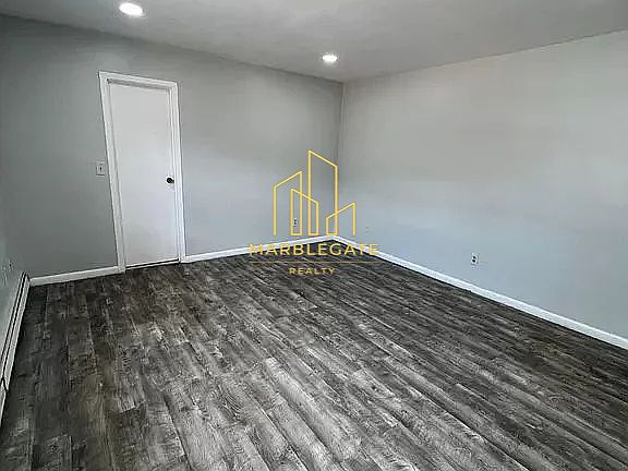 3rd image of 396 Stuyvesant Ave #111