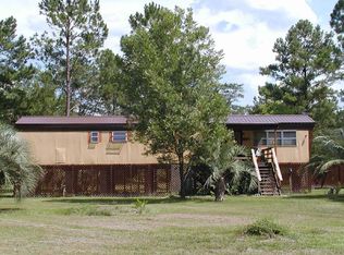 5932 Riverside Dr E, Glen Saint Mary, FL 32040