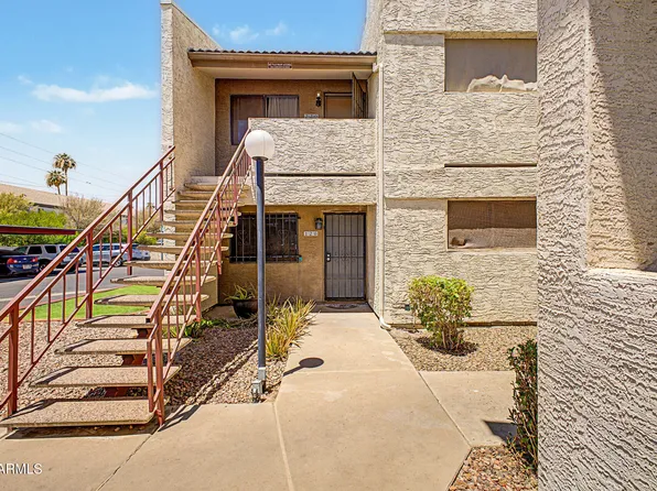 3301 E EARLL Drive #120, Phoenix, AZ 85018