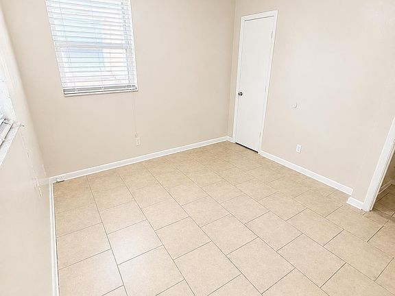 2nd image of 8067 Parental Cir