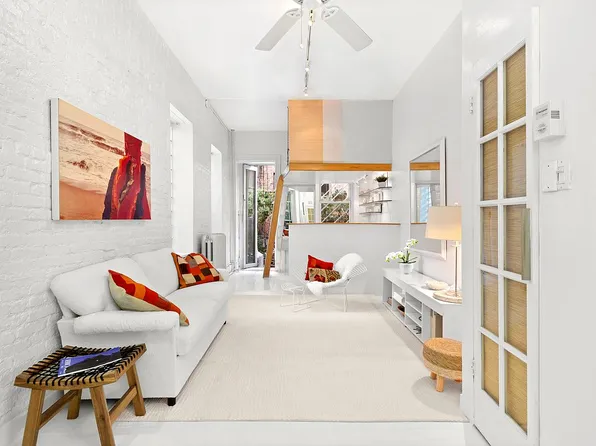 54 E 1st St APT 1B, New York, NY 10003