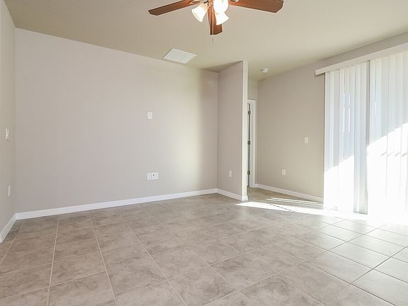 4th image of 509 Sun Warbler Way