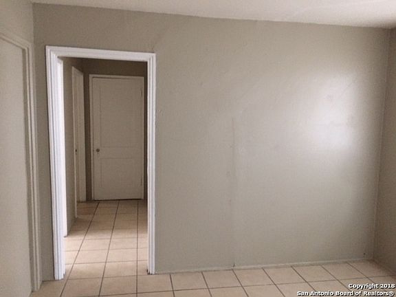 3rd image of 1907 Wilson APT 3