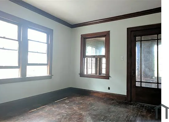 15722 Holmes Ave #2 — Photo 9