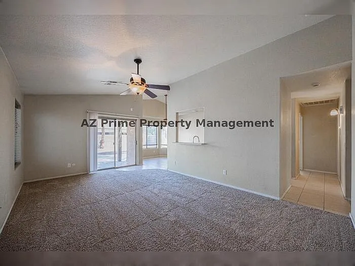 1654 W Geronimo St — Photo 4