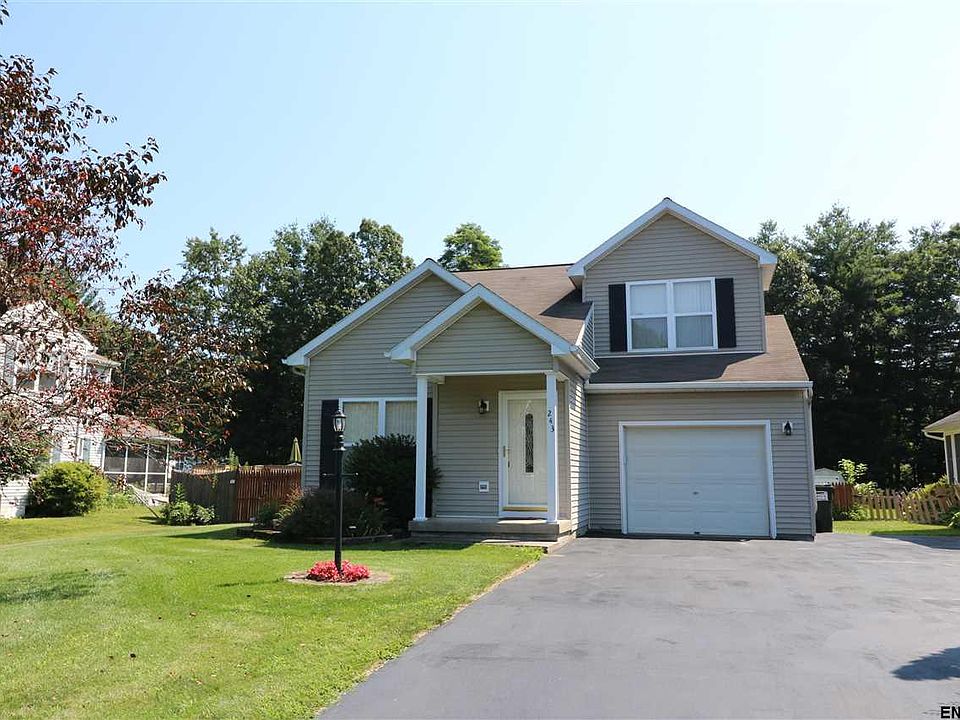 1st image of 243 Meadowlark Dr