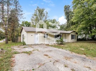 2303 Rolling Acres Dr, Amelia, OH 45102