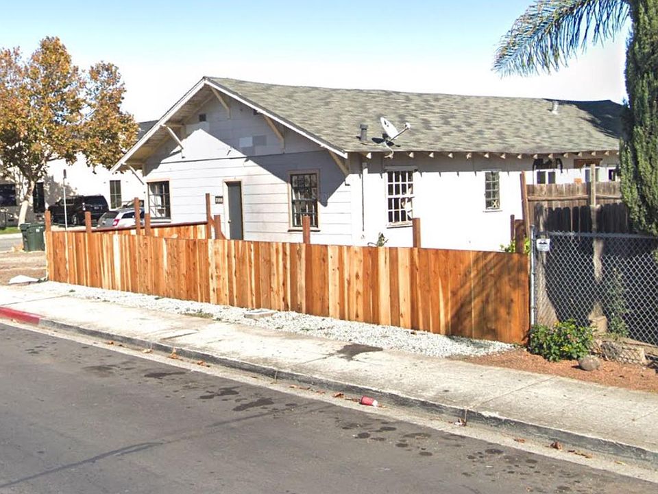 2nd image of 2336 Clarke Ave