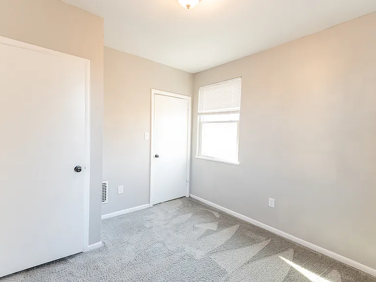 1600 Rutherford Ave #B — Photo 13