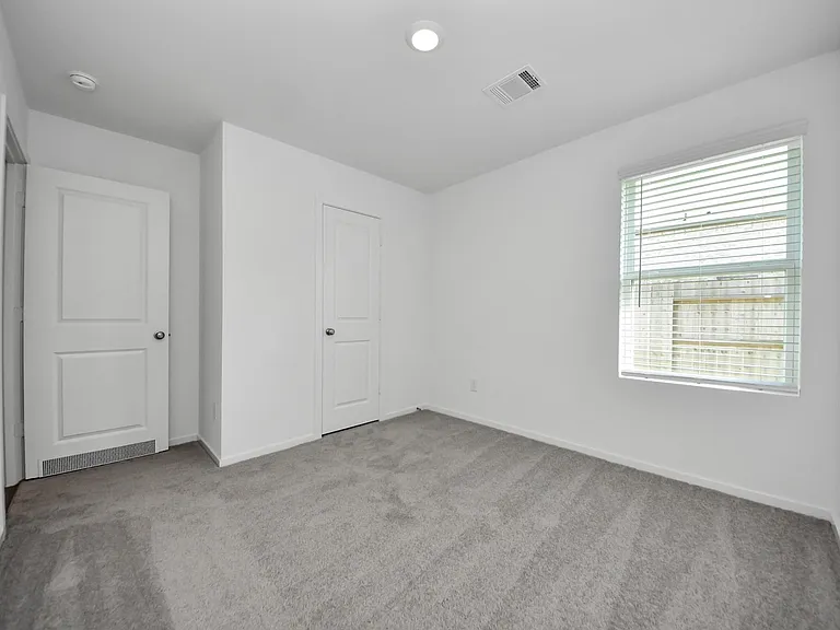 10411 Birds Nest Dr — Photo 34