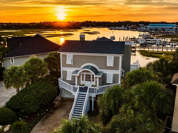 107 Seapath Estates Drive, Wrightsville Beach, NC 28480