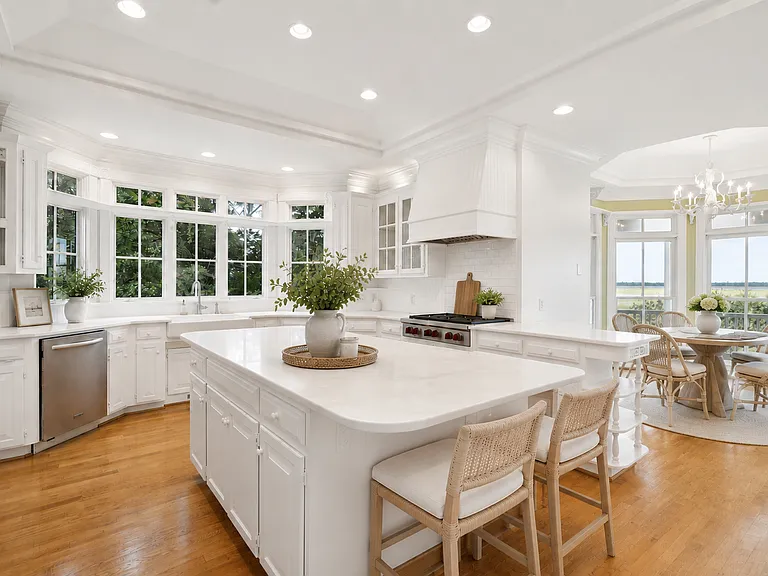 835 Bridge Point Cir — Photo 4