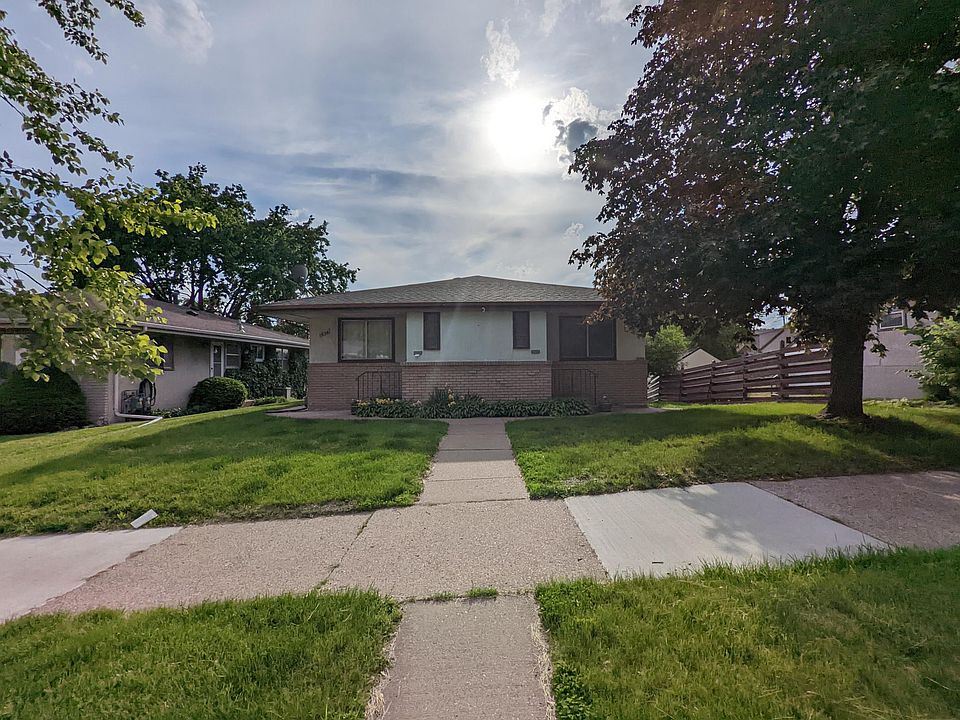 1st image of 1836 Garfield St NE