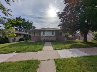 1836 Garfield St NE, Minneapolis, MN 55418