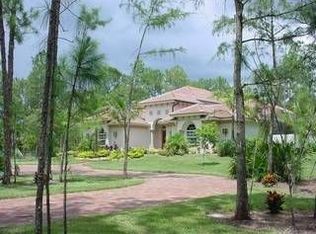 570 Weber Blvd N, Naples, FL 34120