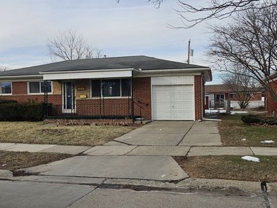 8625 Dale Ave, Center Line, MI, 48015
