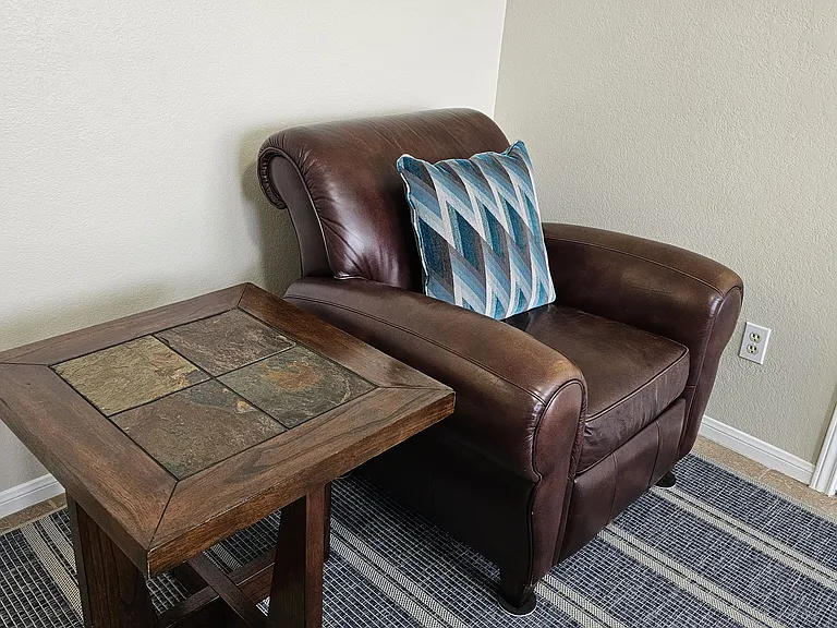 116 E Blancas Dr — Photo 11