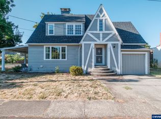 411 Mayer Dr, Lebanon, OR 97355