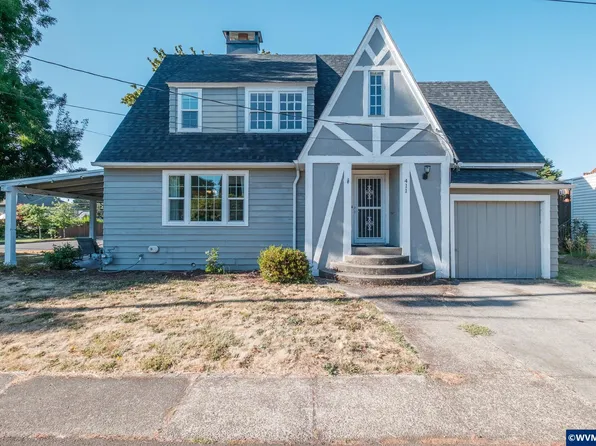 411 Mayer Dr, Lebanon, OR 97355