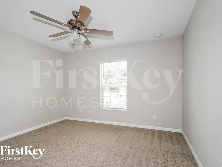 1219 SW Jacqueline Ave — Photo 12