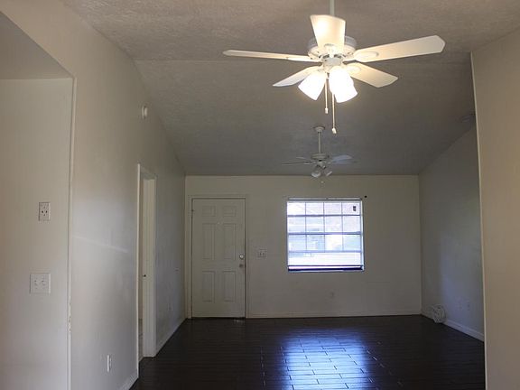 3rd image of 1782 Tradewinds Ave SE