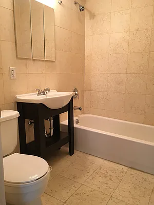 Rented by 18 REALTY | media 19