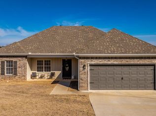 4 Concord Rd, Mayflower, AR 72106