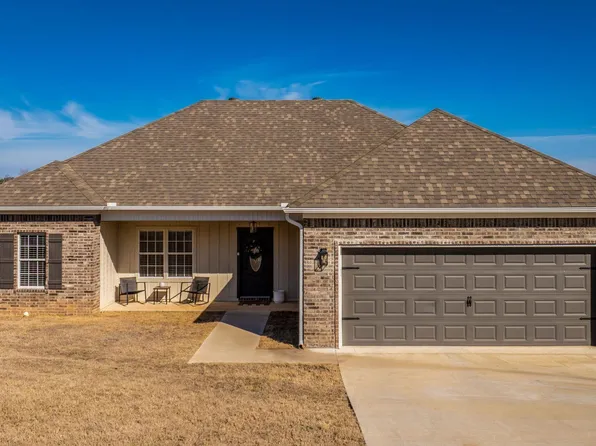 4 Concord Rd, Mayflower, AR 72106