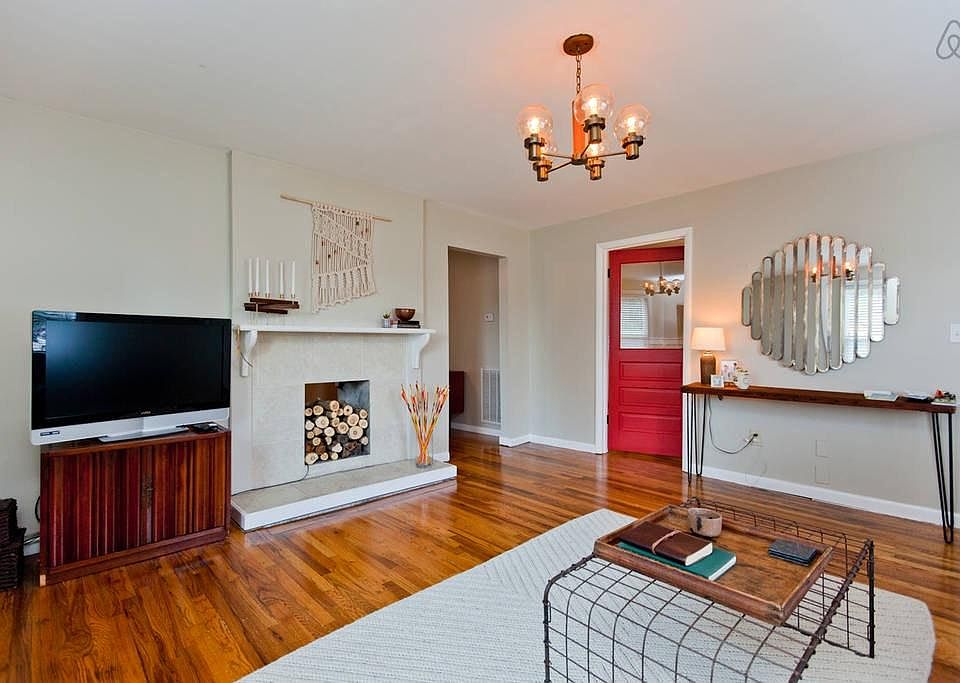office off living room could be 4th bedroom