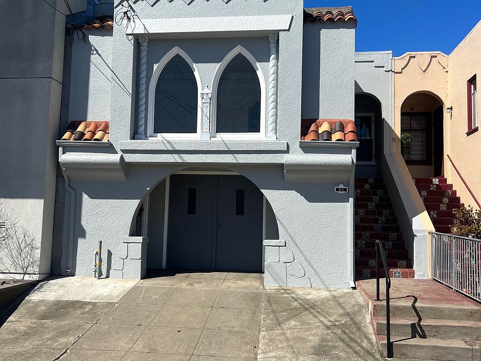 1st image of 61 Seneca Ave