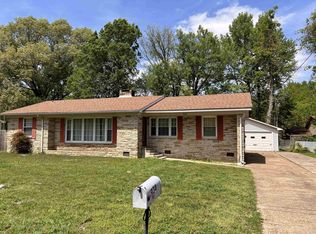 934 Daniel Boone Dr, Dyersburg, TN 38024