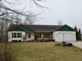 W175N7503 Wilson Dr, Menomonee Falls, WI 53051