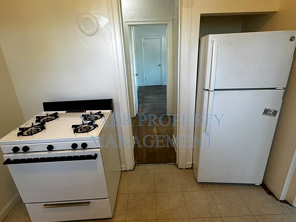 3rd image of 1503-1527 N Edison St #1525