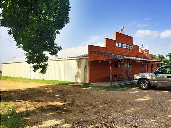 2nd image of 707 E Us Highway 79