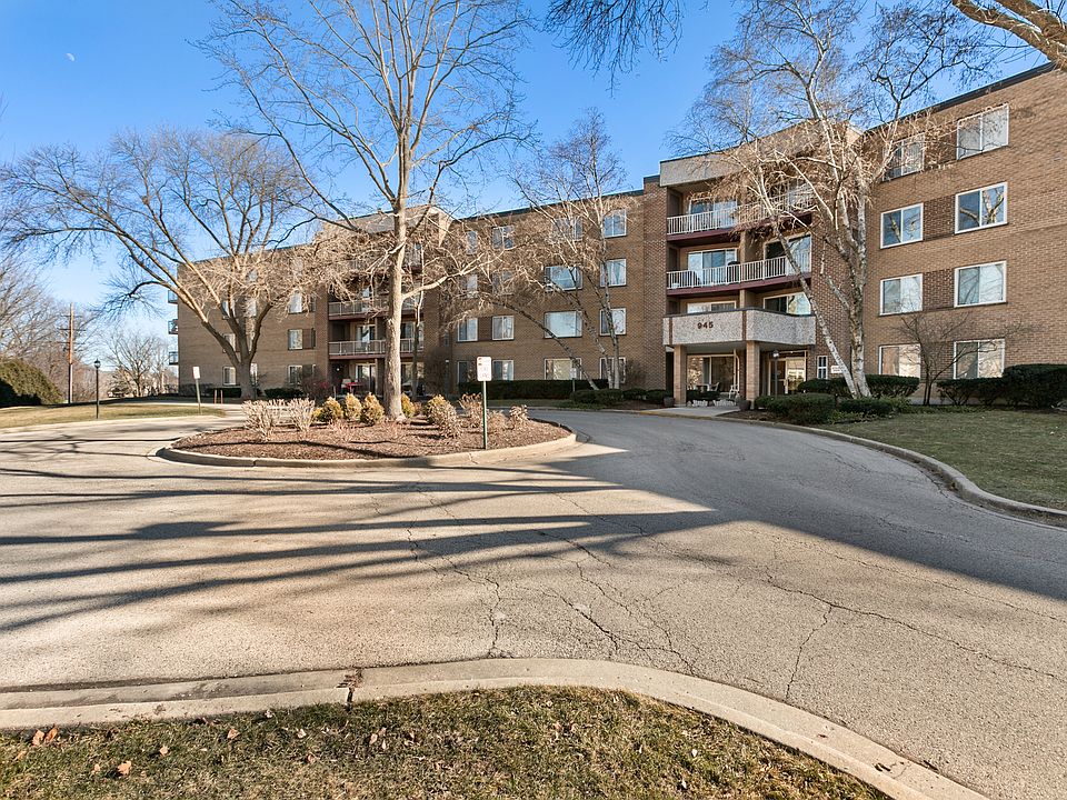 1st image of 945 E Kenilworth Ave Unit 412