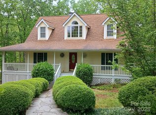 201 Wildberry Ln, Tryon, NC 28782