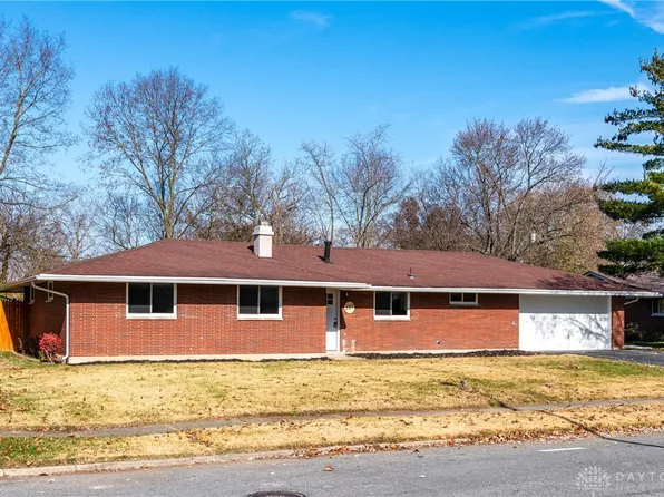 721 Mapleside Dr, Dayton, OH 45426