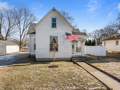 457 S Independence St, Monticello, IL, 61856
